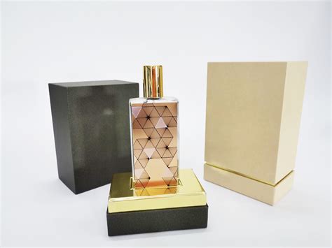 luxury perfume packaging boxes.